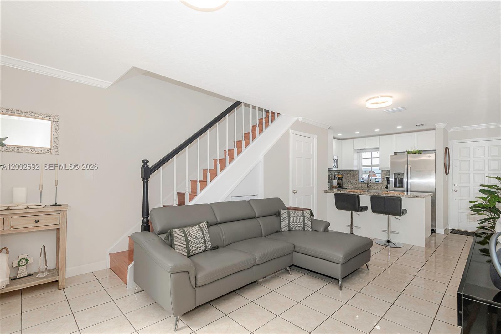 INTERNATIONAL PRINCESS - Residential