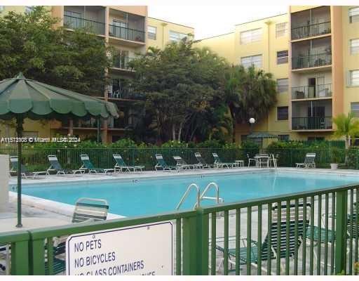 14250 Sw 62nd St St 103, Miami, Broward County, Florida - 2 Bedrooms  
2 Bathrooms - 