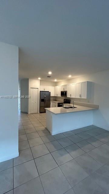 SILVER PALM RESIDENTIAL H - Residential Lease