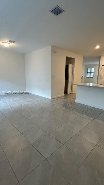 SILVER PALM RESIDENTIAL H - Residential Lease