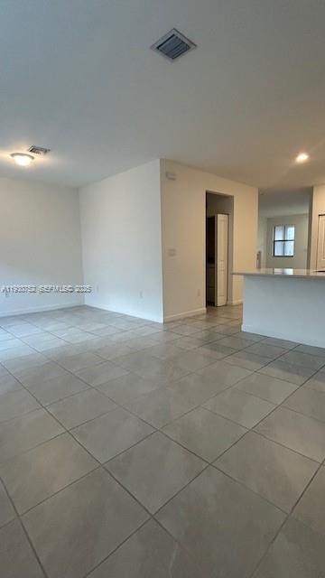 SILVER PALM RESIDENTIAL H - Residential Lease