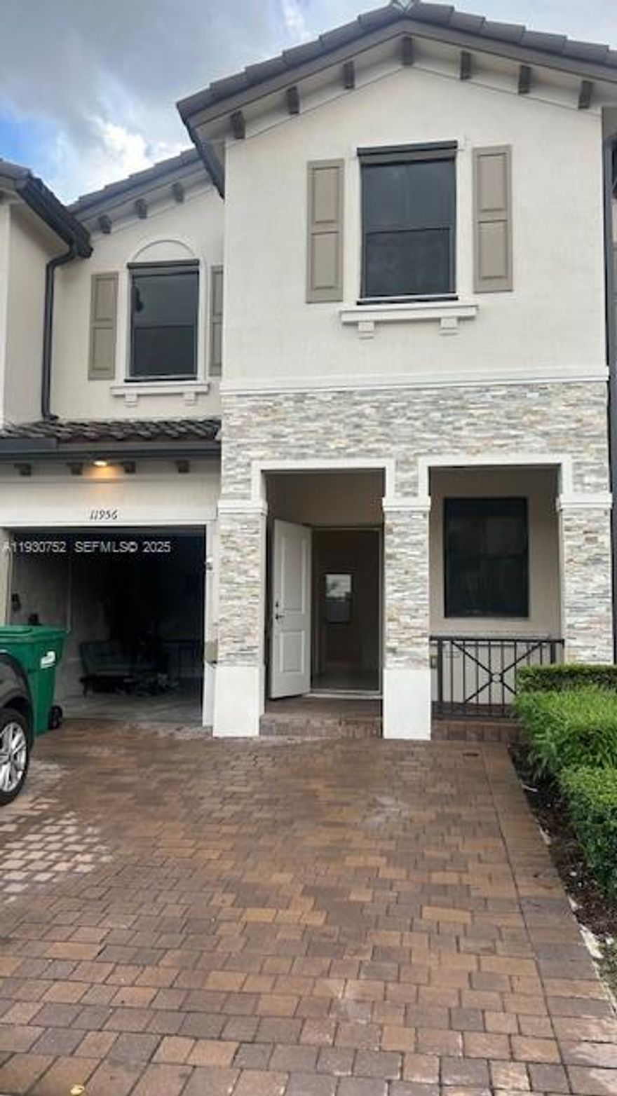 Impeccable Townhouse at the beautiful resort style. 4 bed | 2.5 baths garage and patio. Located in the new a  community built-in 2022, spacious rooms, kitchen with counter tops, stainless steel appliances. Open layout concept to the family room. Tiled first floor and carpet on second floor, hurricane protection. This resort style community offer all the amenities including club houses, with pool, game room, gym. Conveniently located minutes from Florida Turnpike  with easy access to main streets . Don't miss this opportunity!!