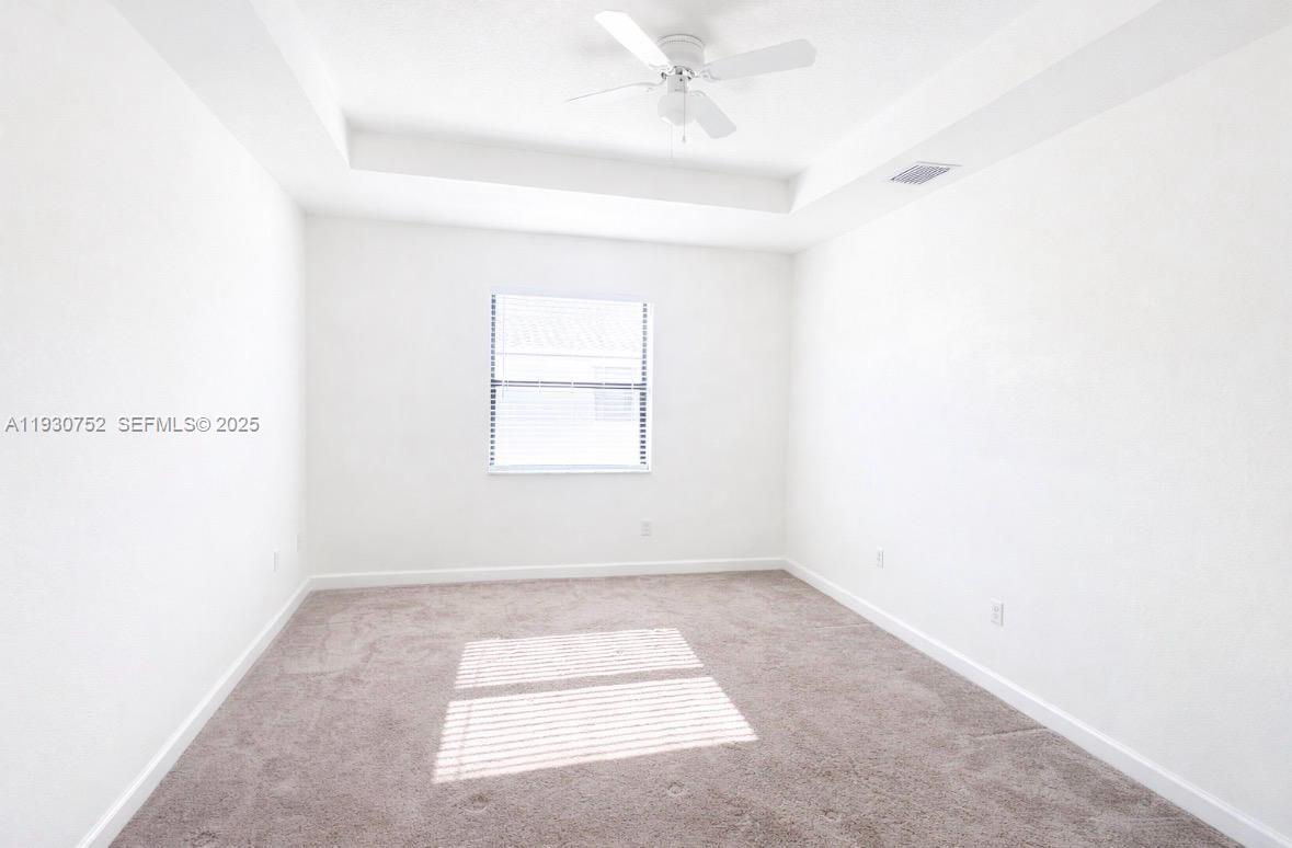 SILVER PALM RESIDENTIAL H - Residential Lease