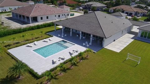 A home in Hialeah Gardens