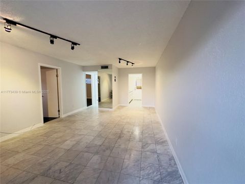 6191 SW 37th St 110 Davie FL 33314