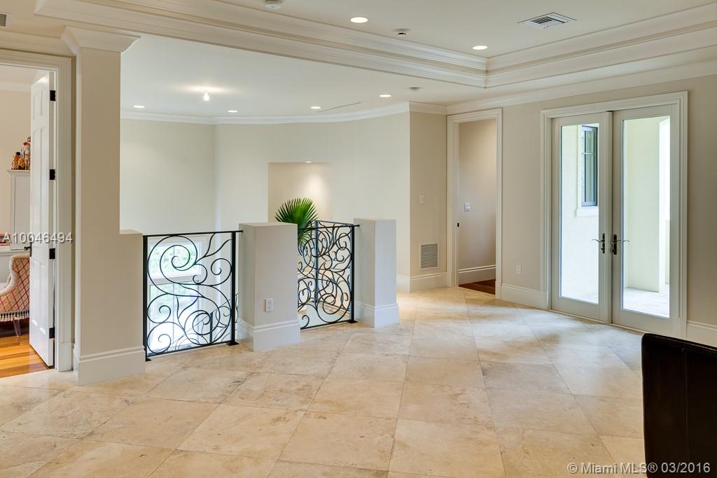 Hughes Cove - Residential