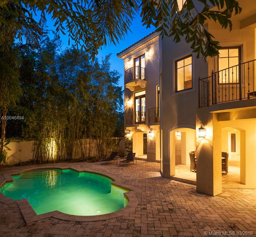 Hughes Cove - Residential