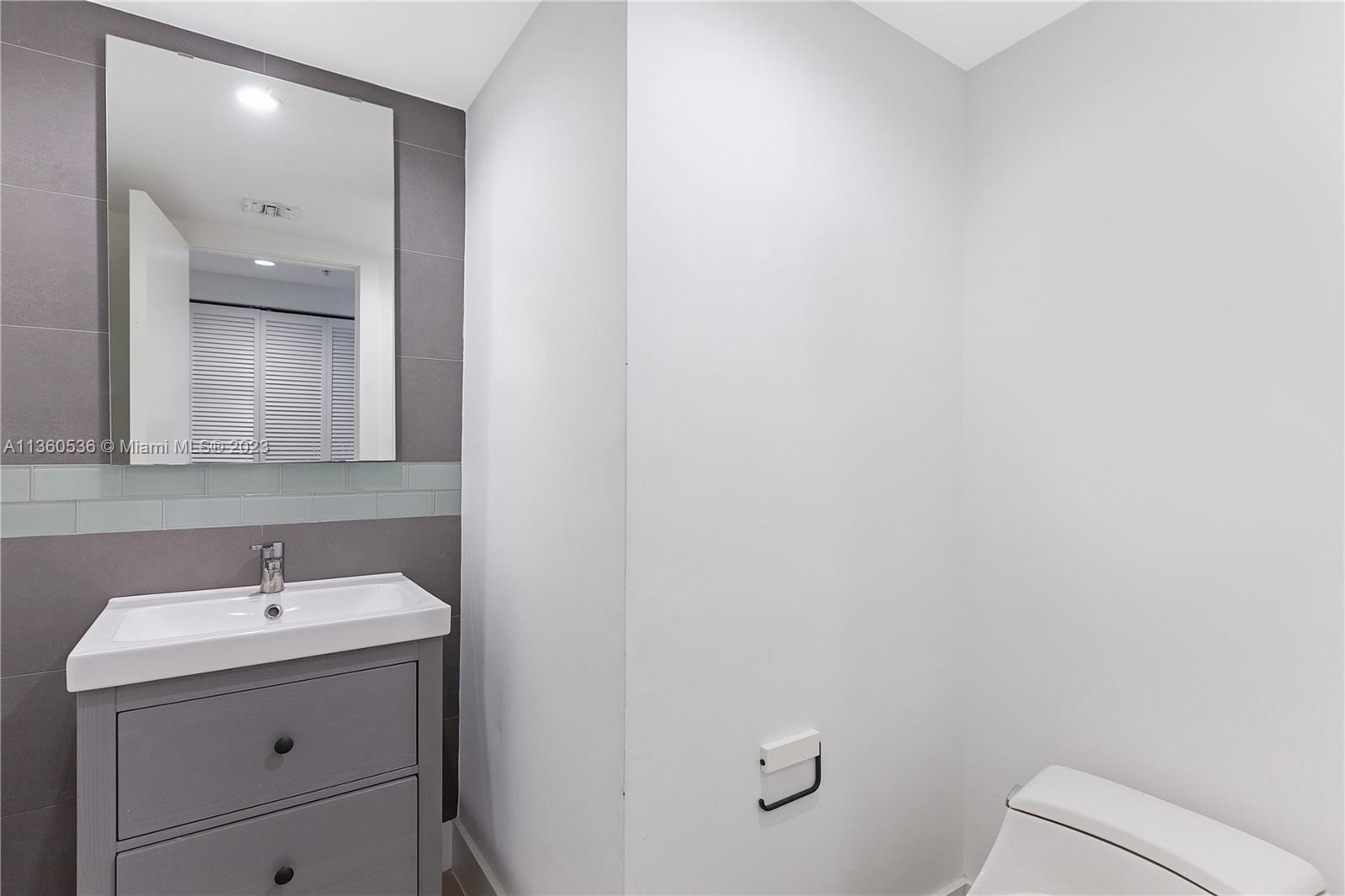 THREE TEQUESTA POINT CONDO - Residential