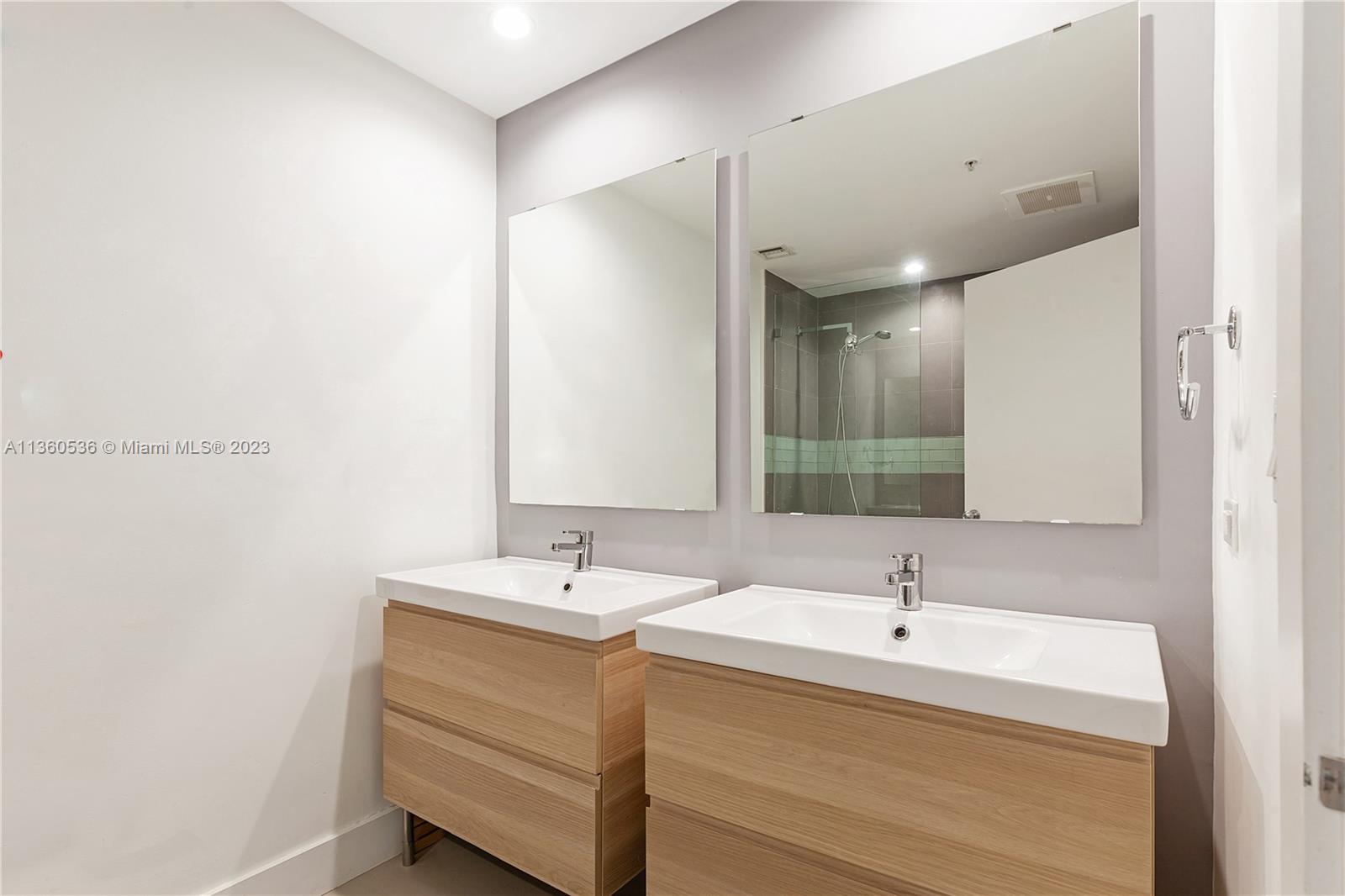 THREE TEQUESTA POINT CONDO - Residential