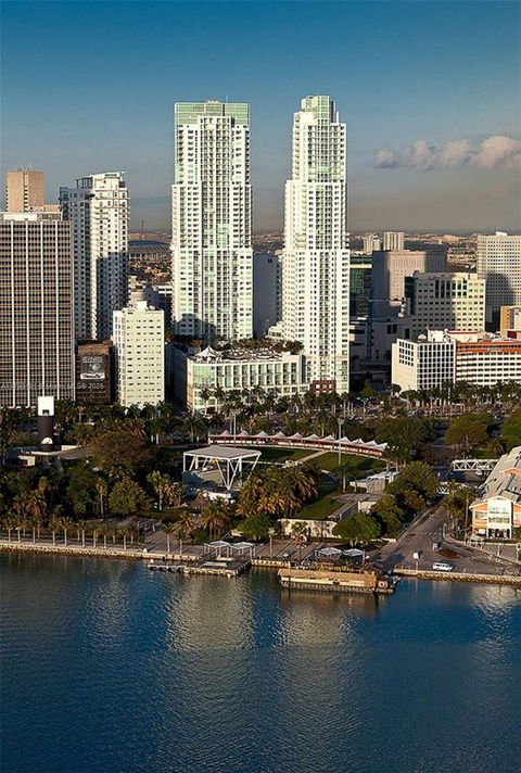  Miami FL 33132