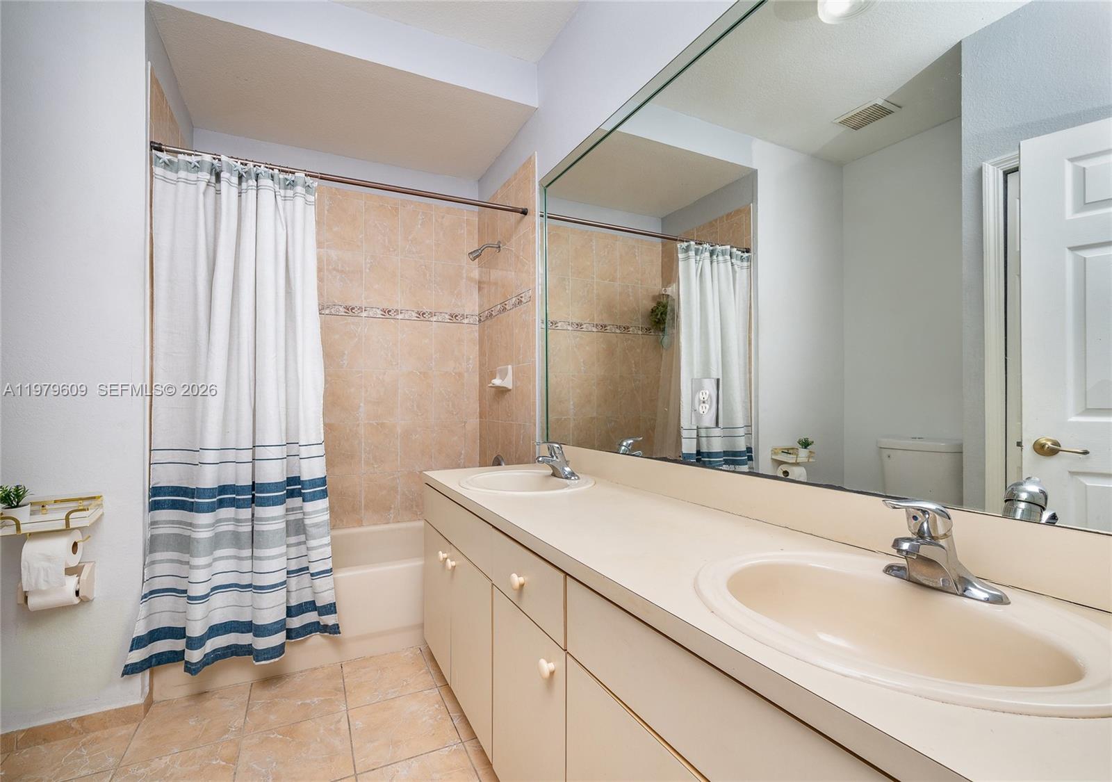 RIVERSIDE AT BISC NATL PK - Residential