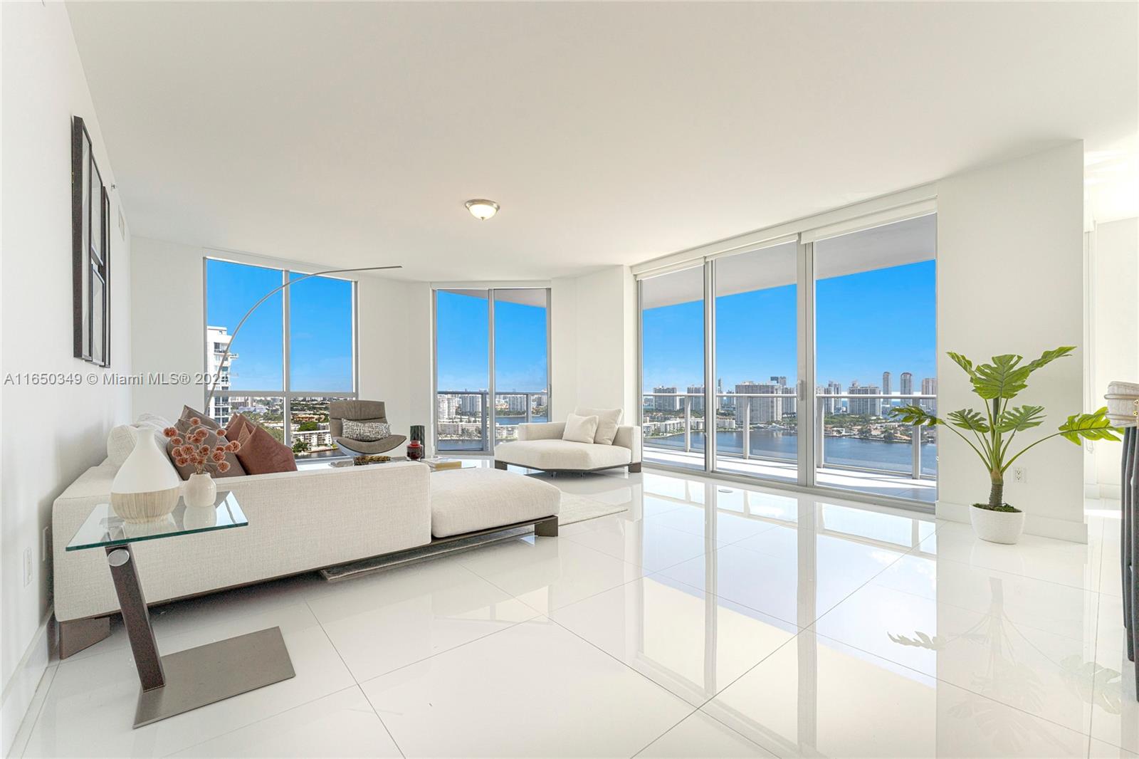 Property for Sale at 17111 Biscayne Blvd 2109, North Miami Beach, Miami-Dade County, Florida - Bedrooms: 3 
Bathrooms: 4  - $2,099,000