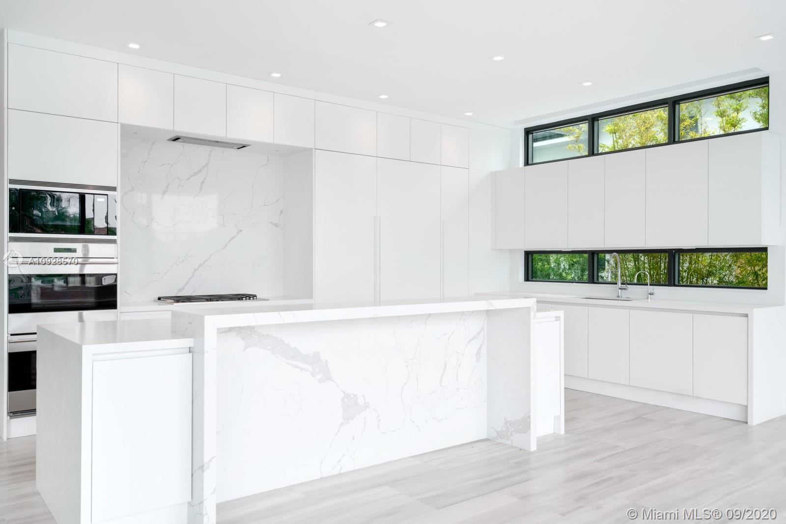 EASTERN SHORES 1ST ADDN - Residential