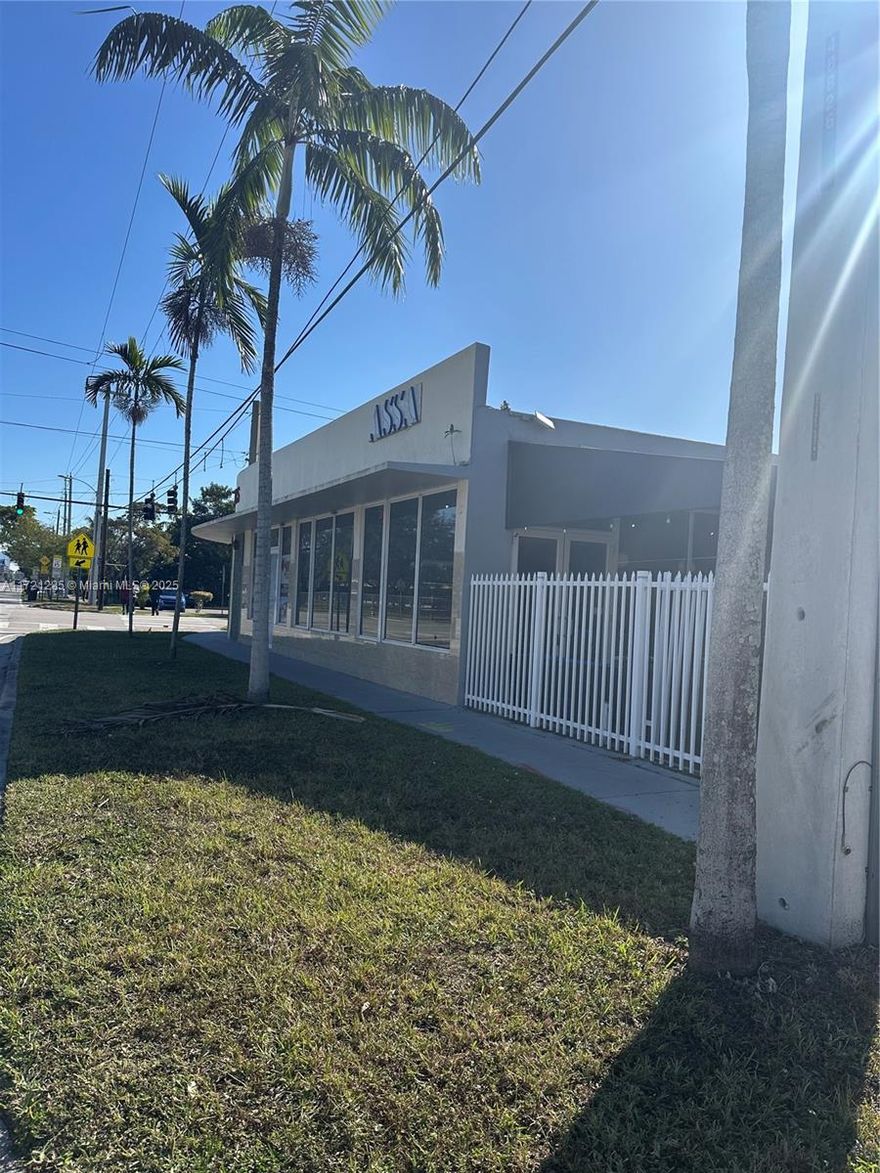 BRAND NEW KOSHER RESTAURNAT FOR SALE BUSINESS ONLY! OWNER INVESTED OVER A MILLION DOLLARS, ALL EQUIPMENT ARE OWNED NOT LEAST AND INCLUDED  IN THE SALE. IN THE HEART OF NORTH MIAMI BEACH, NEAR SCHOOLS AND SO MUCH MORE.  GREAT FOR FOREIGN INVESTORS!! OWNER FINANCING AVAILABLE. THIS RESTAURANT IS A MONEY MAKER ESPECIALLY FROM CATERING, WITH A HUGE COMMERCIAL KITCHEN & X-LARGE  WALK IN REFRIGERATORS, DOUBLE COMMERCIAL OVENS, BREAD & PIZZA OVENS AS WELL, ESPRESSO & CAPPUCCINO COFFEE MAKER & MUCH MORE.