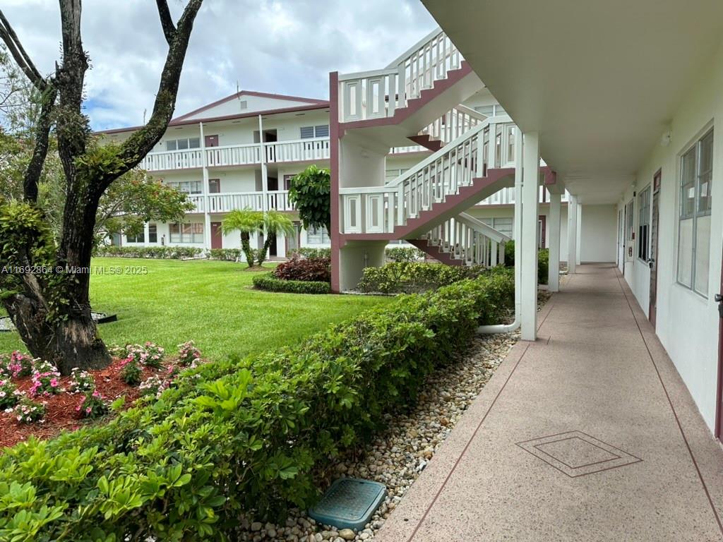 FANSHAW AT CENTURY VILLAG - Residential Lease