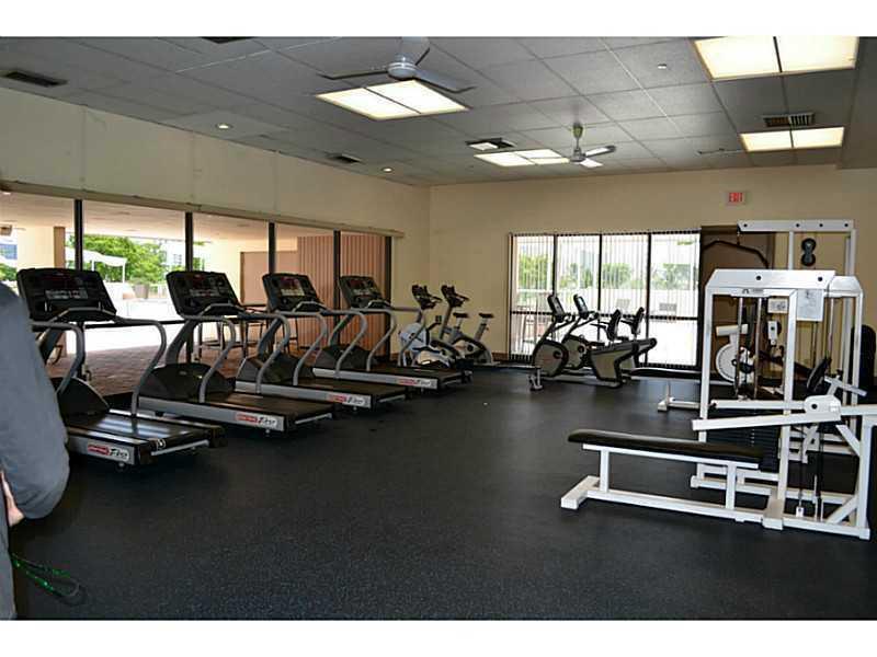 CORONADO CONDO - TOWER I - Residential Lease