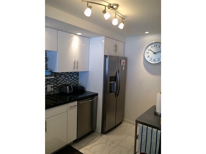 CORONADO CONDO - TOWER I - Residential Lease