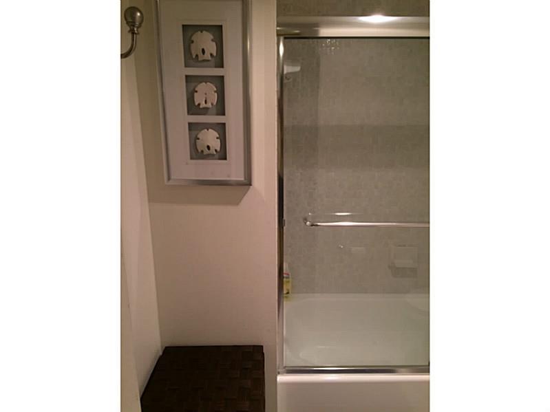 CORONADO CONDO - TOWER I - Residential Lease