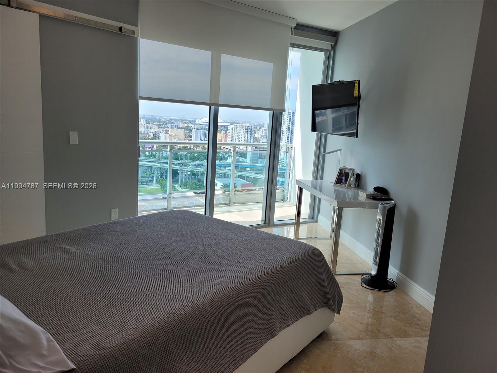 WIND CONDO - Residential Lease