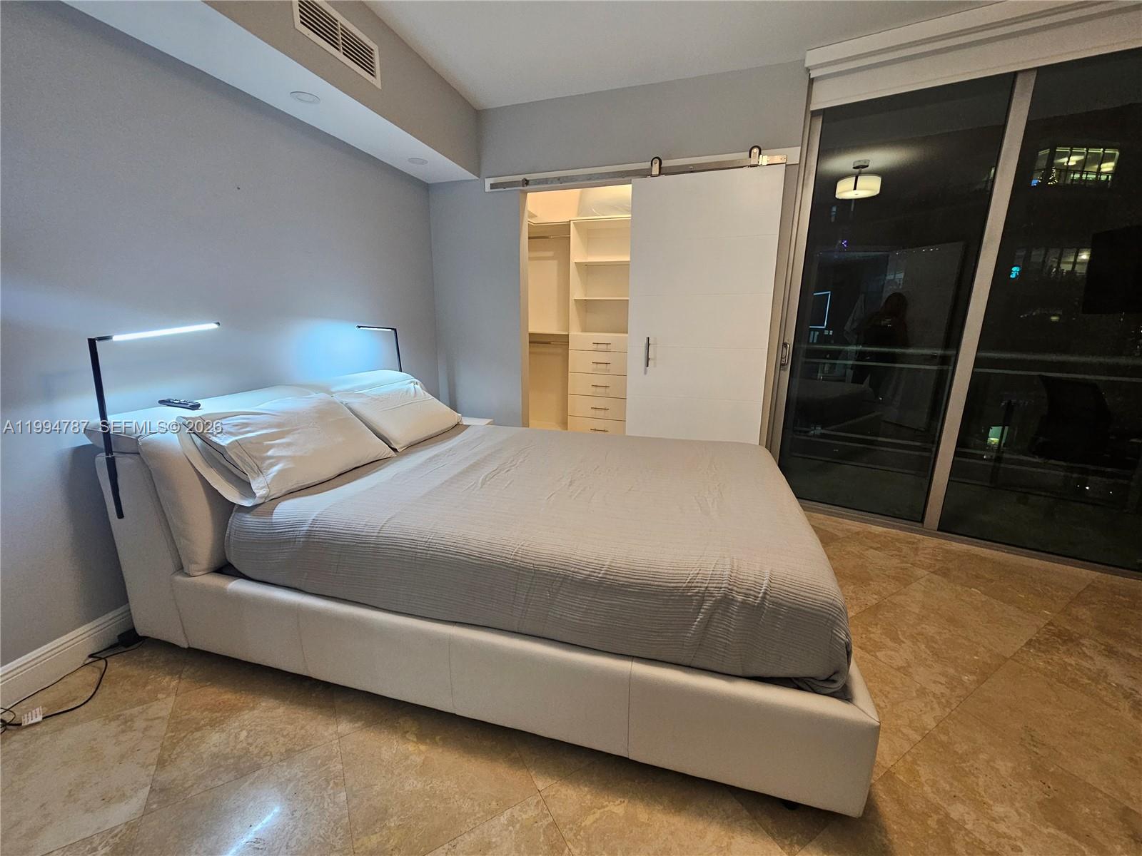 WIND CONDO - Residential Lease