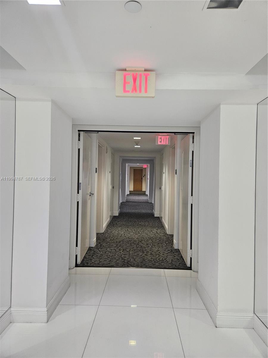 WIND CONDO - Residential Lease