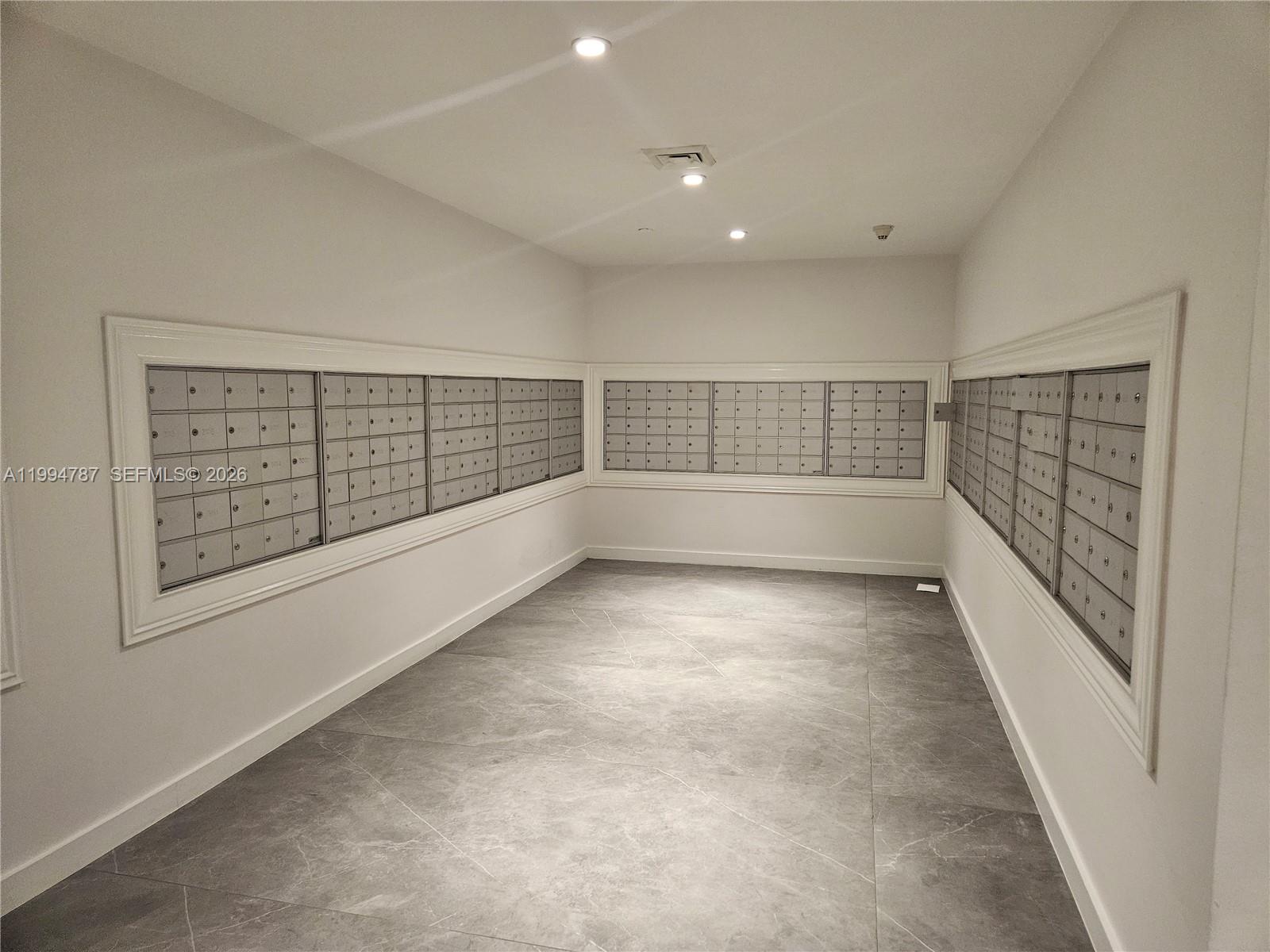 WIND CONDO - Residential Lease