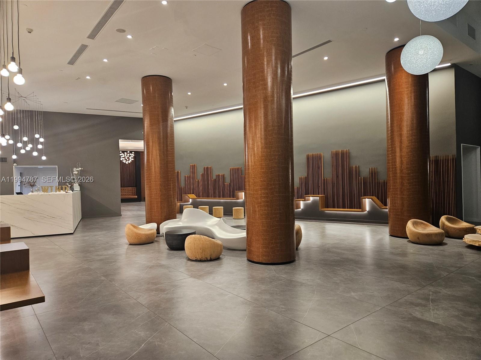 WIND CONDO - Residential Lease