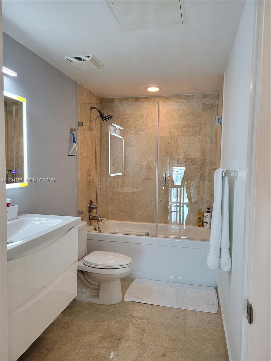 WIND CONDO - Residential Lease