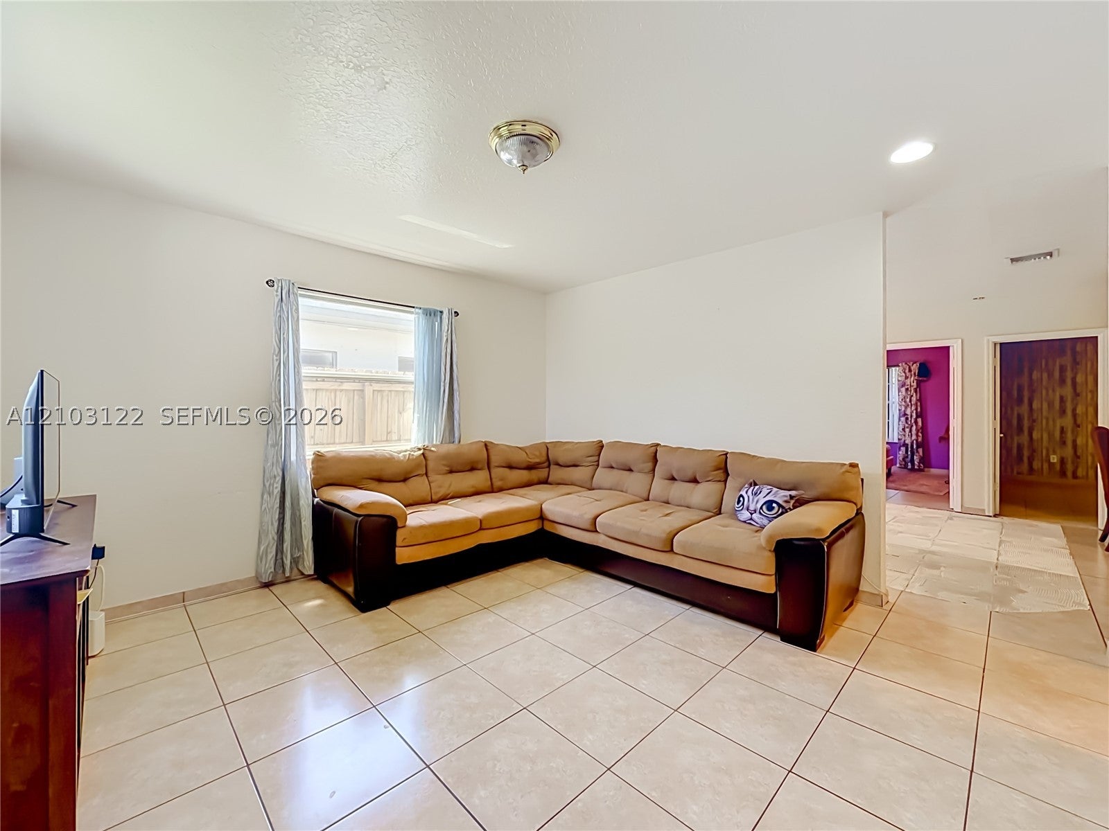 113 NW 28th Ter