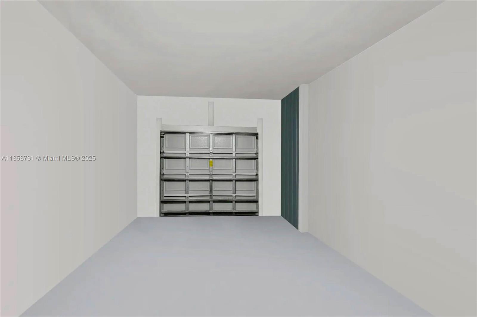 MANDARIN LAKES - Residential