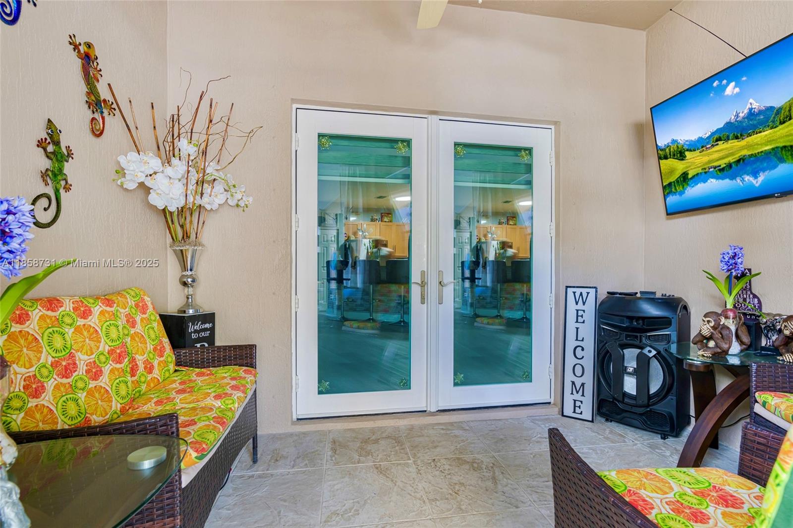 MANDARIN LAKES - Residential