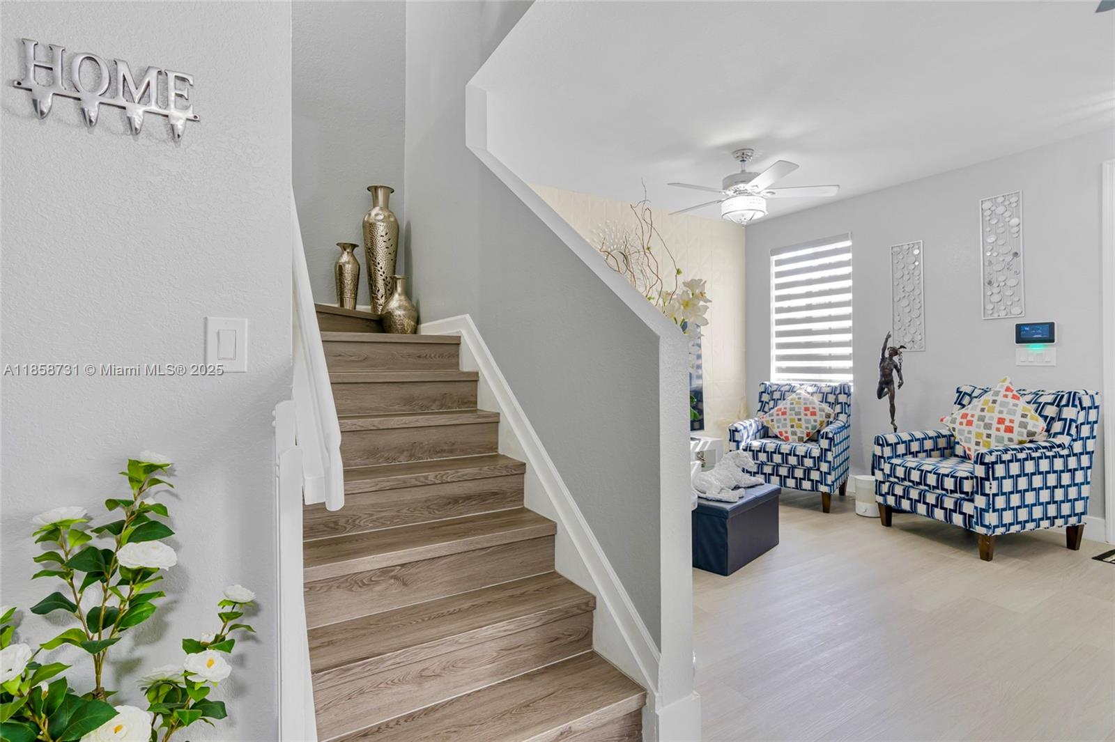 MANDARIN LAKES - Residential