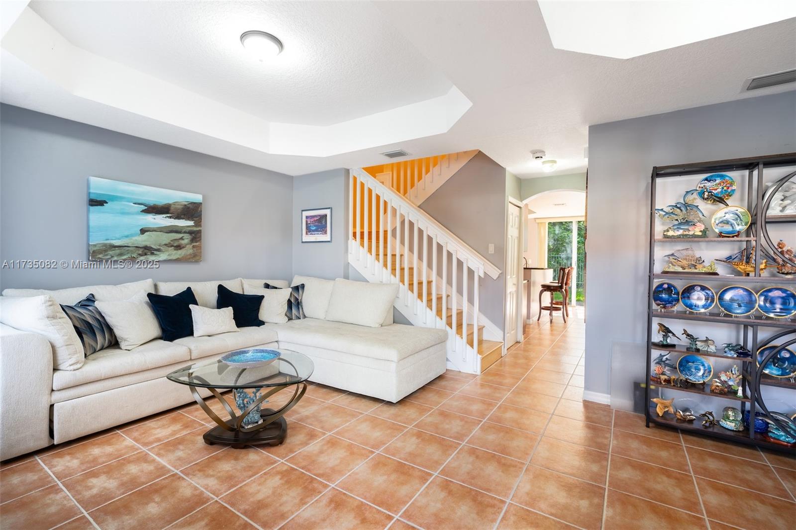 10616 SW 8th St 105