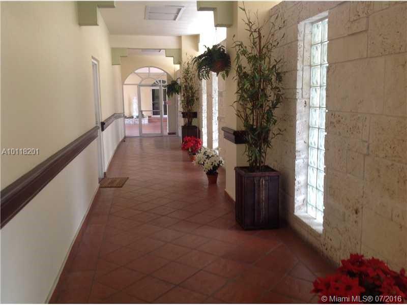 Biltmore Mansions Condo - Residential Lease