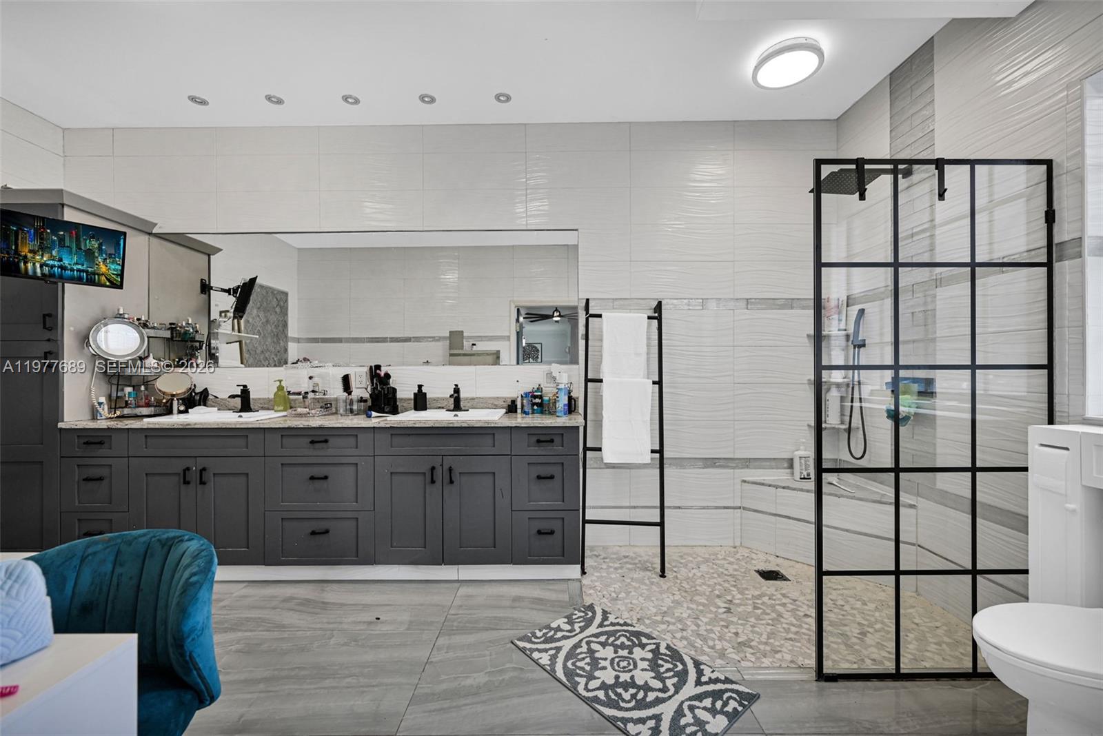 GRIFFIN 345 PLAT - Residential