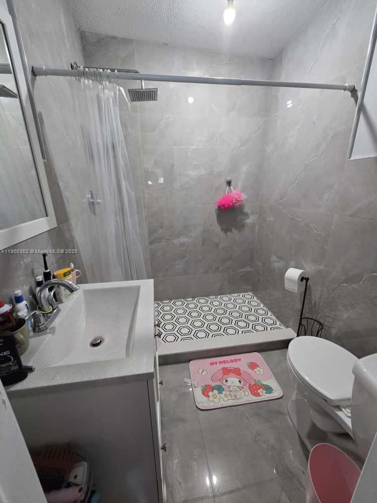 SO MIAMI HEIGHTS ADDN D - Residential
