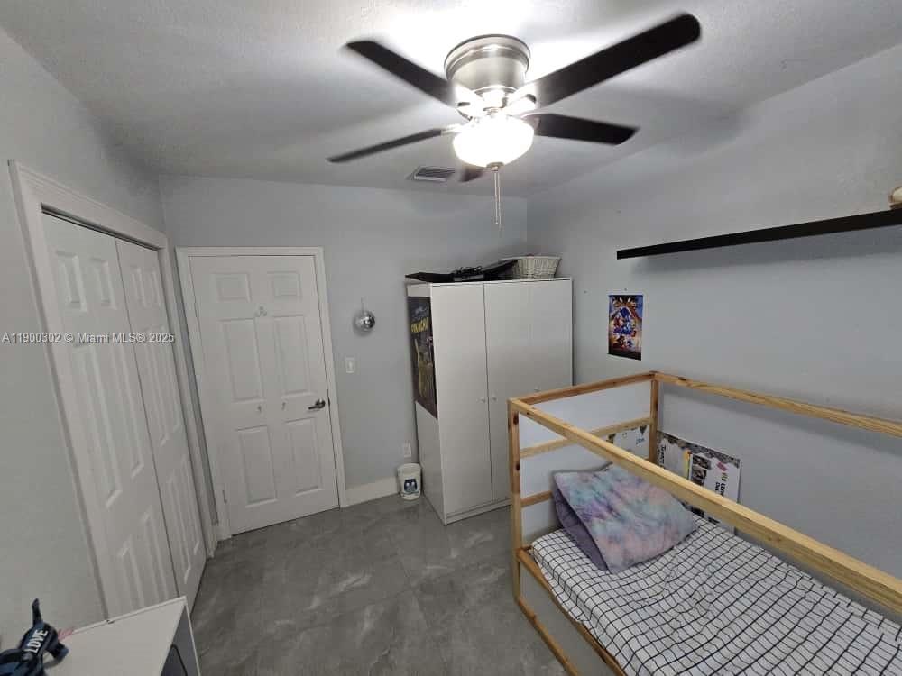 SO MIAMI HEIGHTS ADDN D - Residential