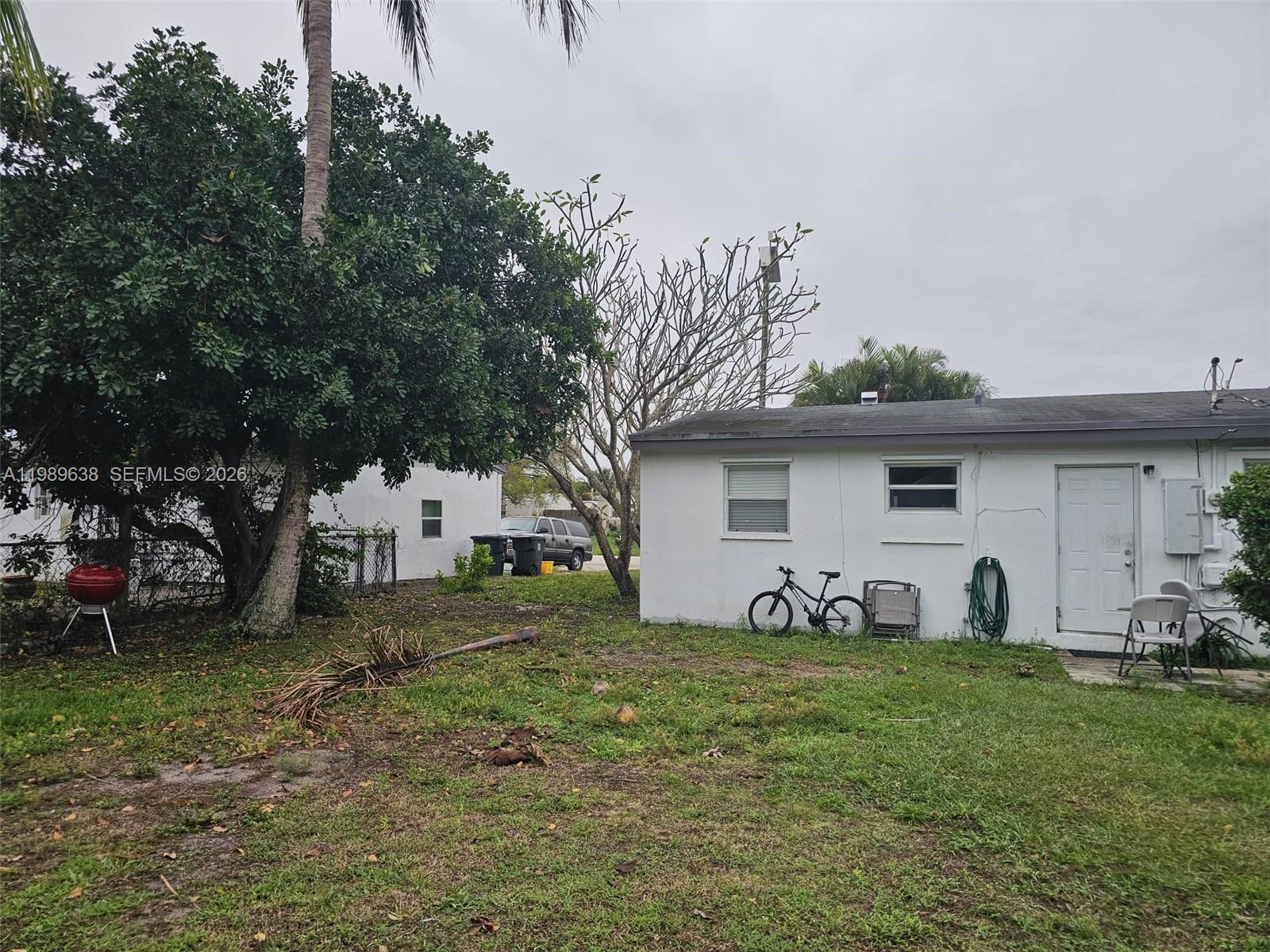 SEMINOLE MANOR 2 - Residential