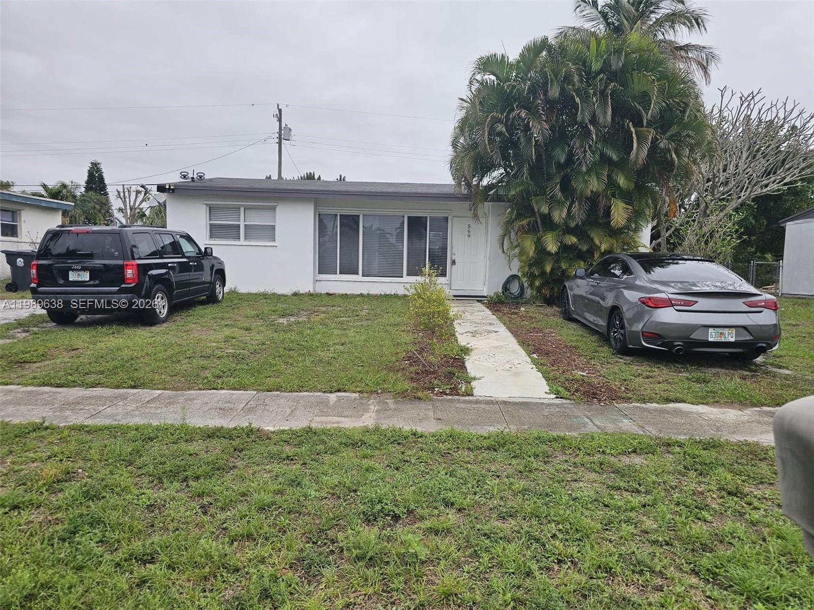 SEMINOLE MANOR 2 - Residential