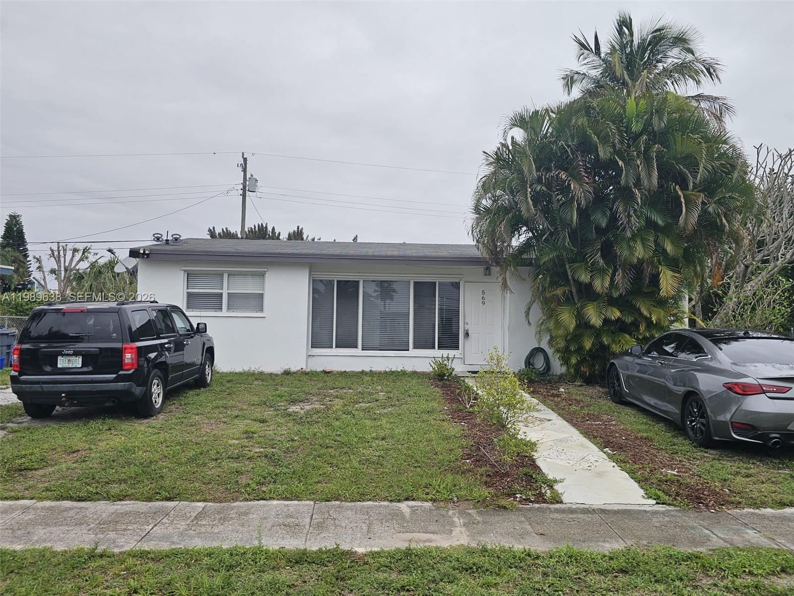 SEMINOLE MANOR 2 - Residential