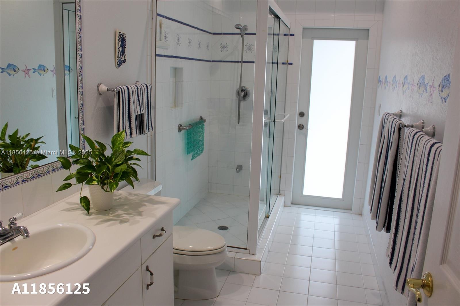 LYCHEE NUT GROVE - Residential