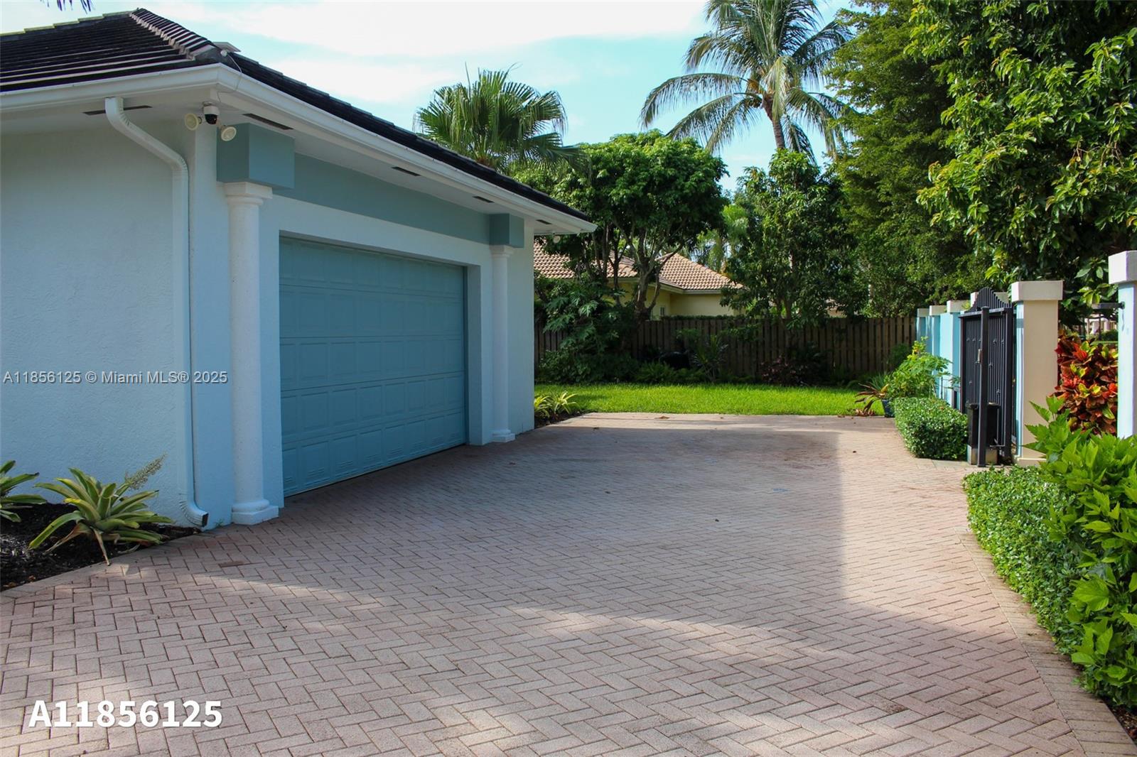 LYCHEE NUT GROVE - Residential