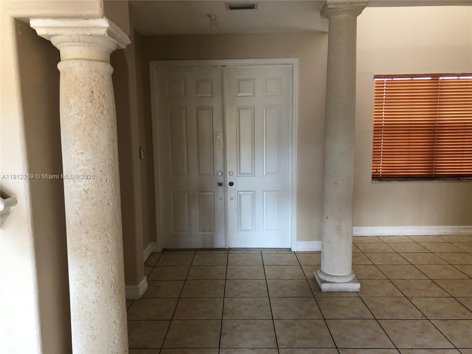 SABLE PALM ESTATES - Residential Lease