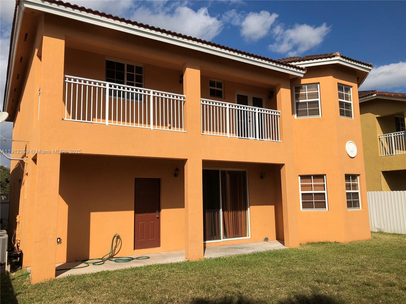 SABLE PALM ESTATES - Residential Lease