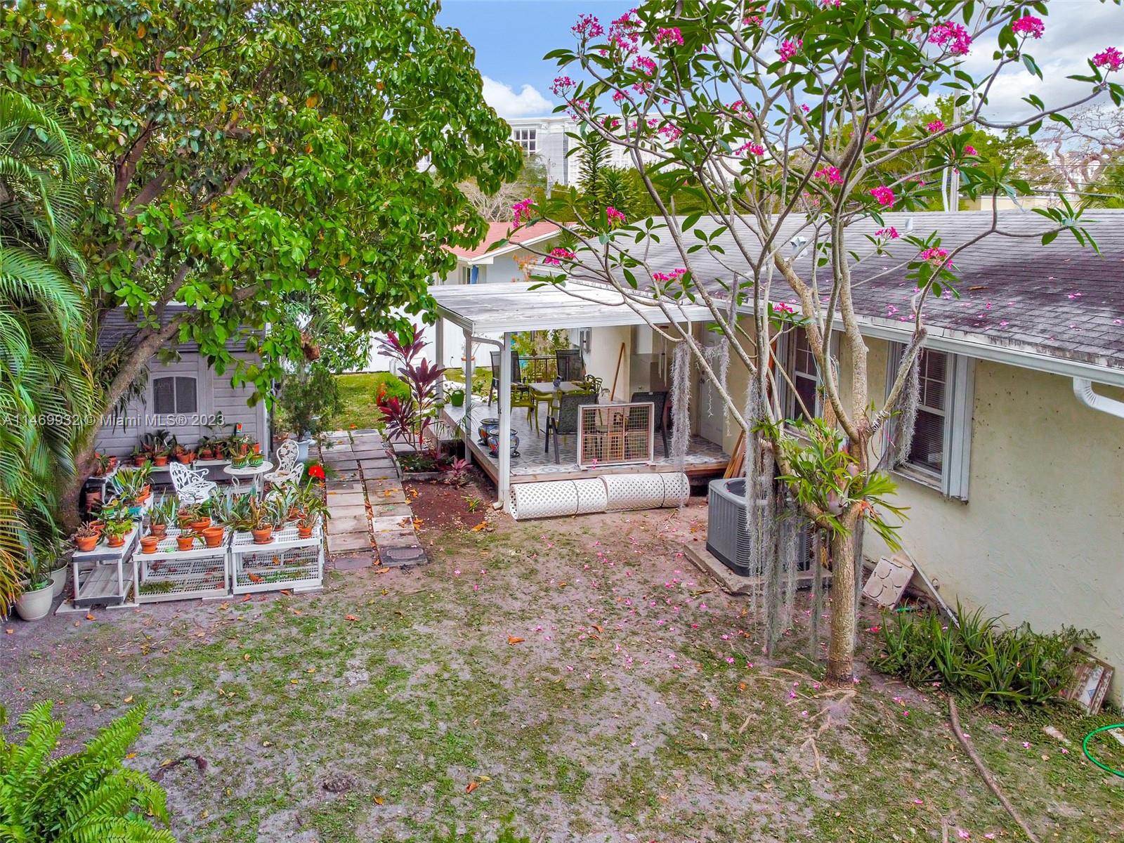 PERCIVAL GARDENS 1ST ADDN - Residential