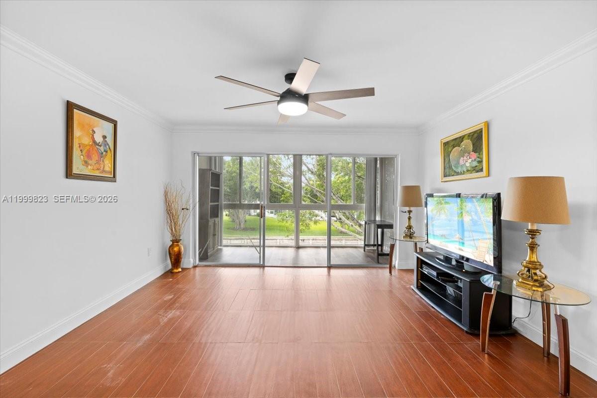 SANDS POINT CONDOMINIUM I - Residential