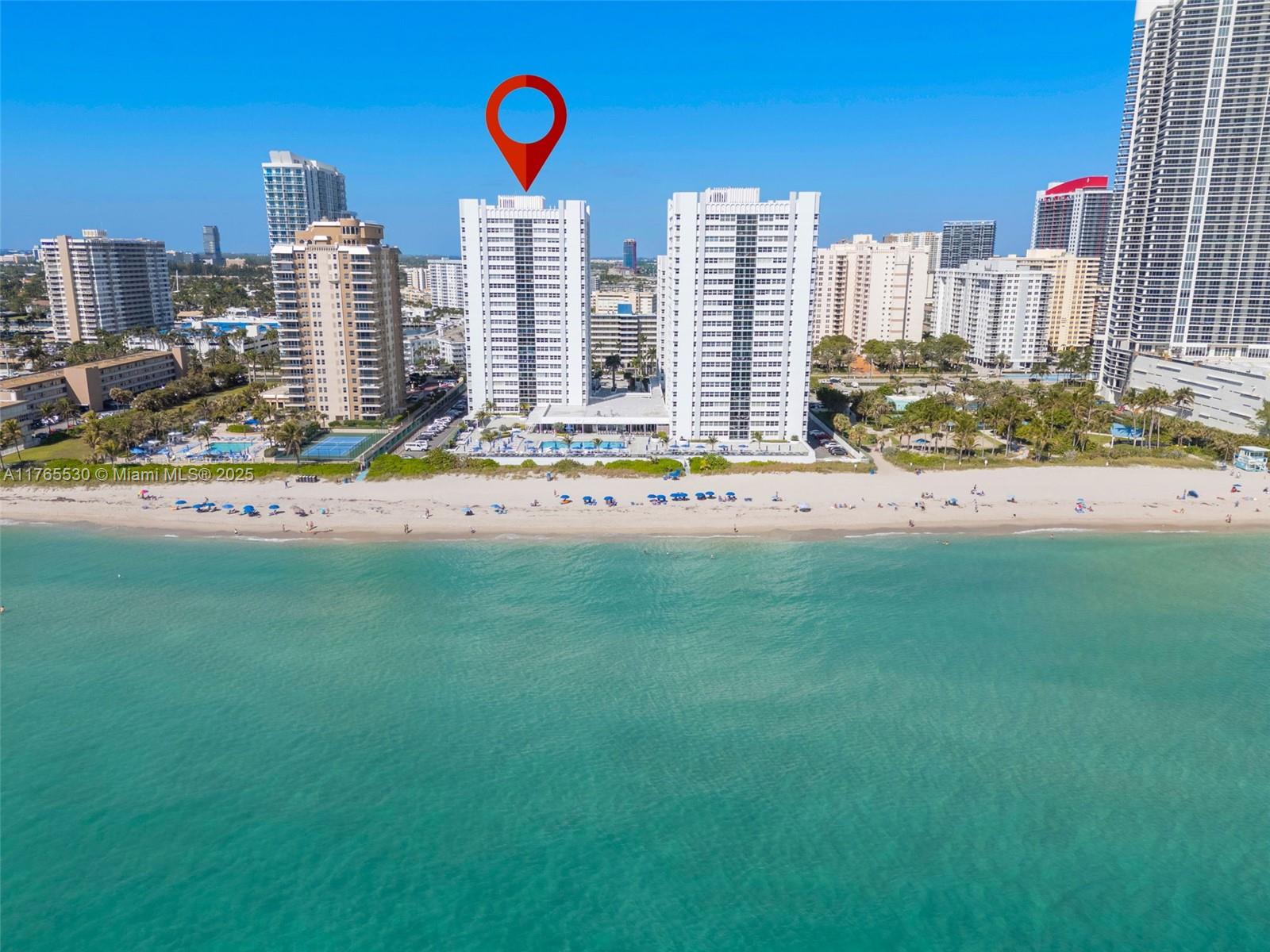 LA MER ESTATES SOUTH COND - Residential