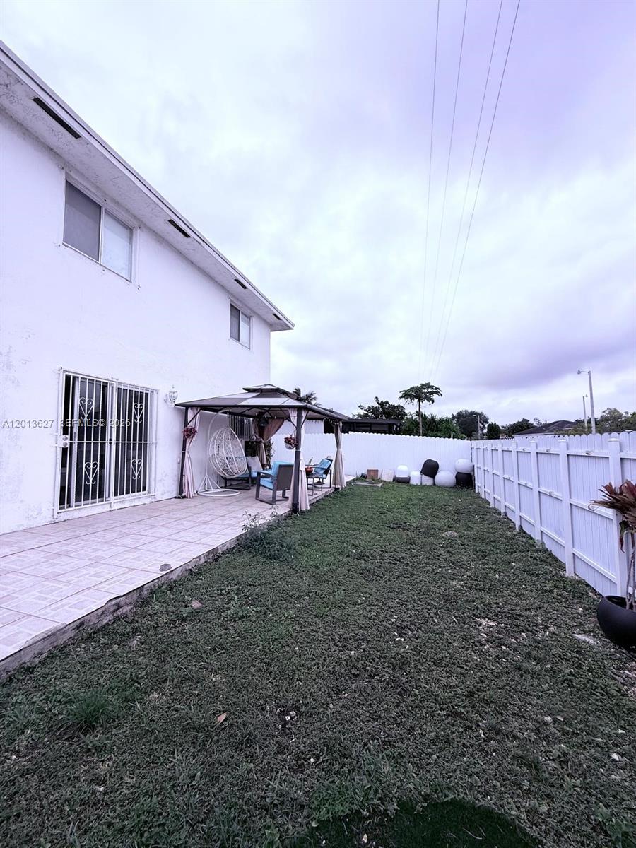 GREENWOOD VILLAS - Residential
