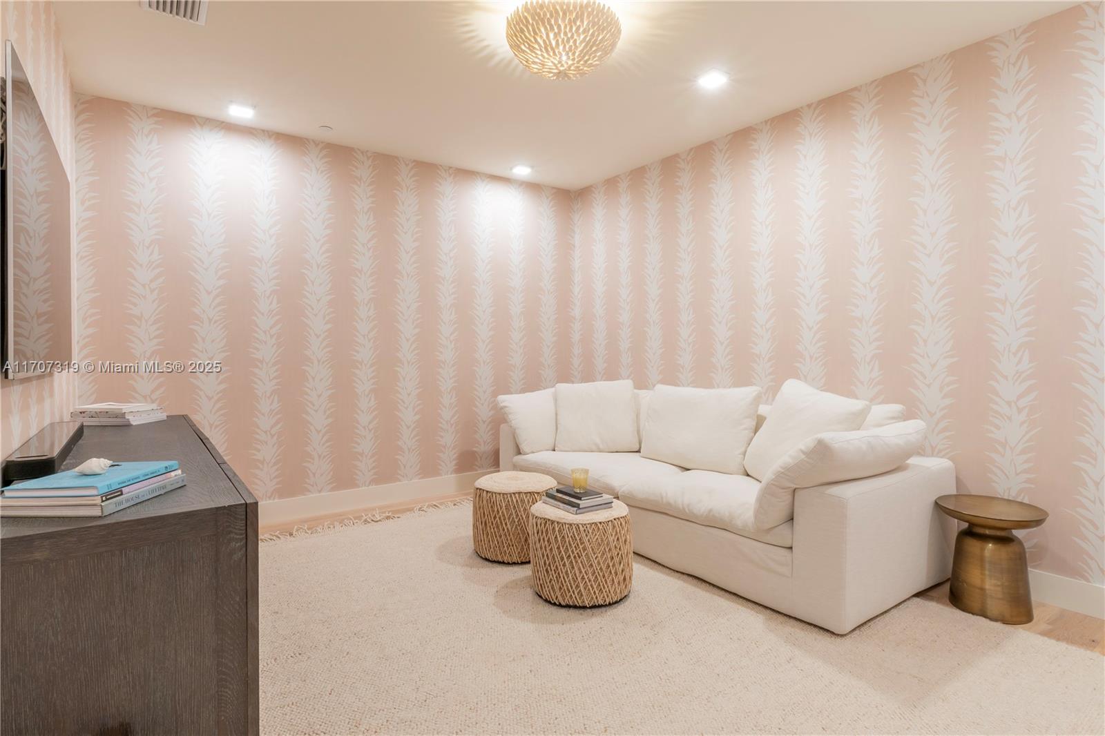 BRICKELLS FLAGLER - Residential