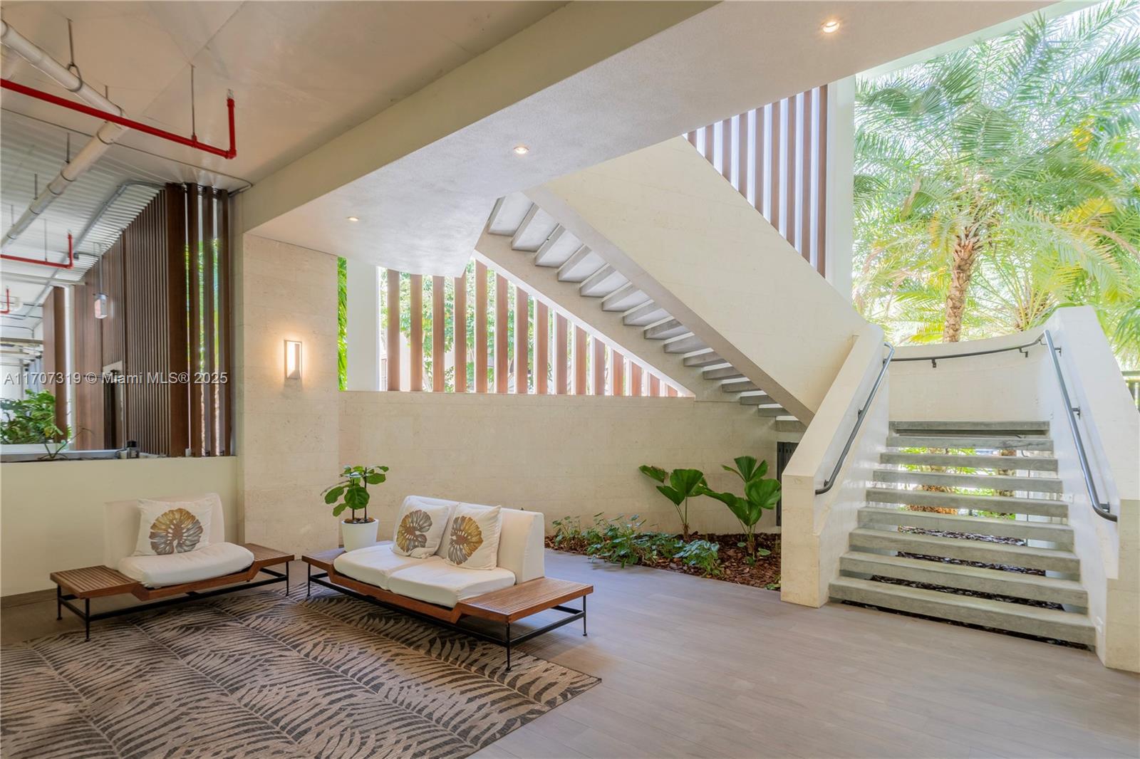 BRICKELLS FLAGLER - Residential